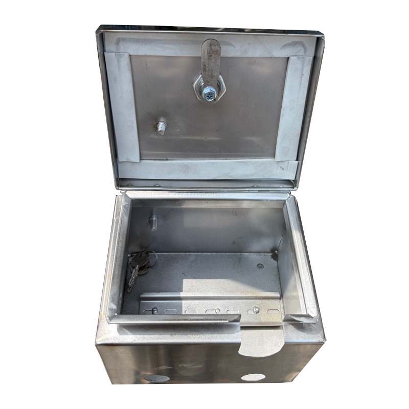 Outdoor Power Socket With Lock - صندوق قفل خارجي من الفولاذ المقاوم