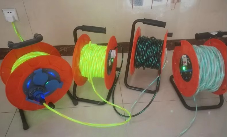 كابل تمديد كهربائي محمول بأربع - مراجعة Outdoor Power Reel وسعره